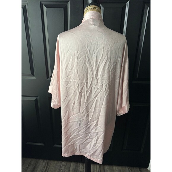 Victoria’s Secret silk robe missing the wrap around tie size M/L - Picture 2 of 5